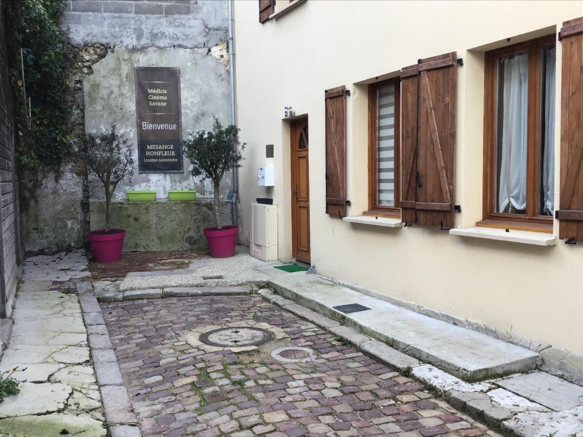Appartement Medicis Avec Garage Honfleur Exterior photo